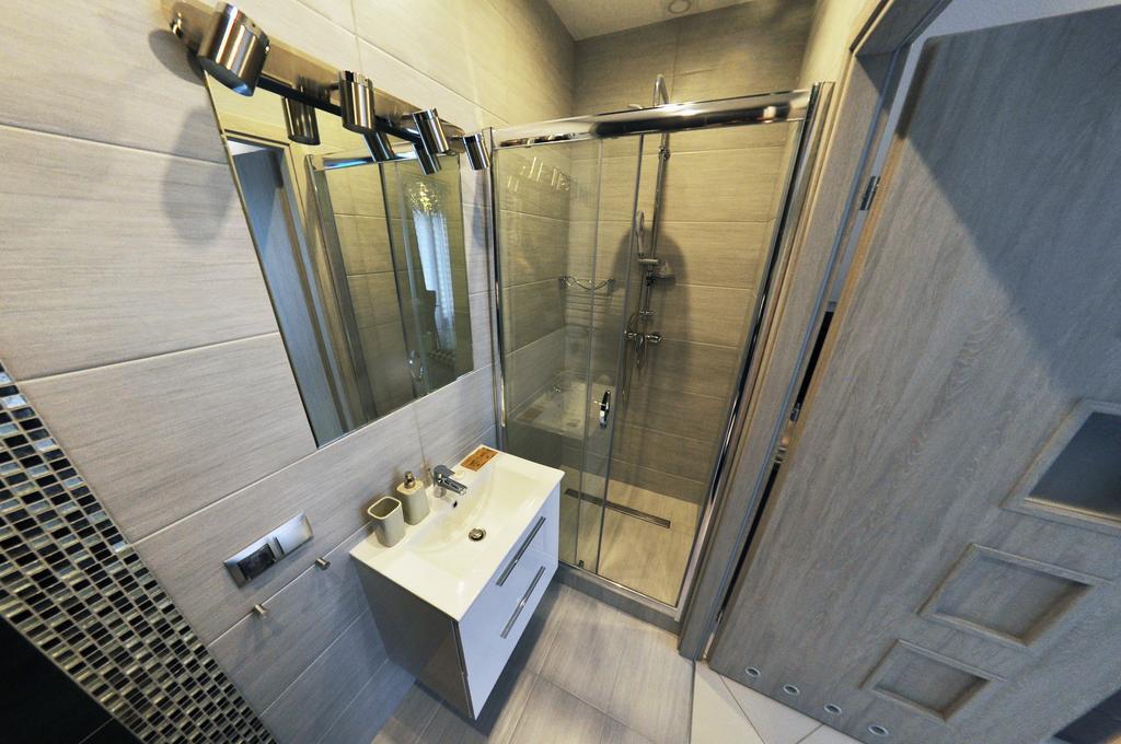 Moko Apartment Parking W Cenie 바르샤바 외부 사진