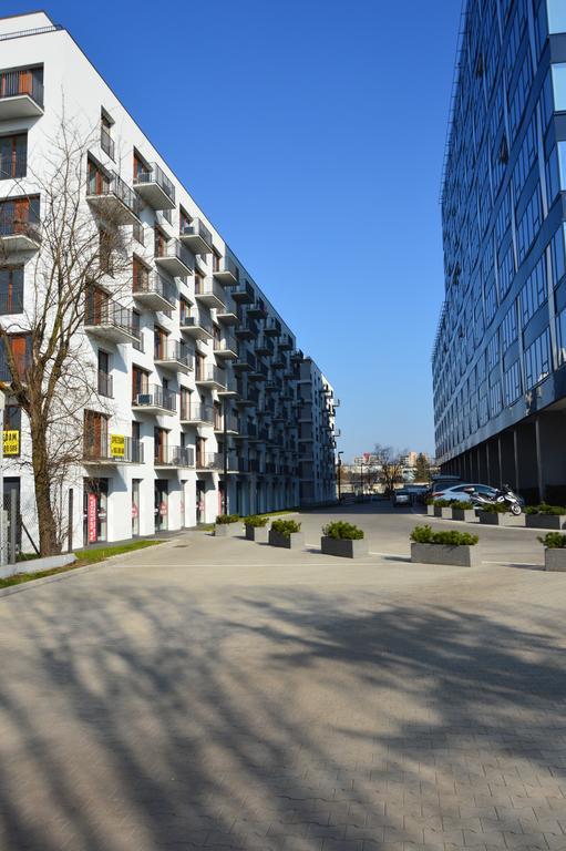 Moko Apartment Parking W Cenie 바르샤바 외부 사진