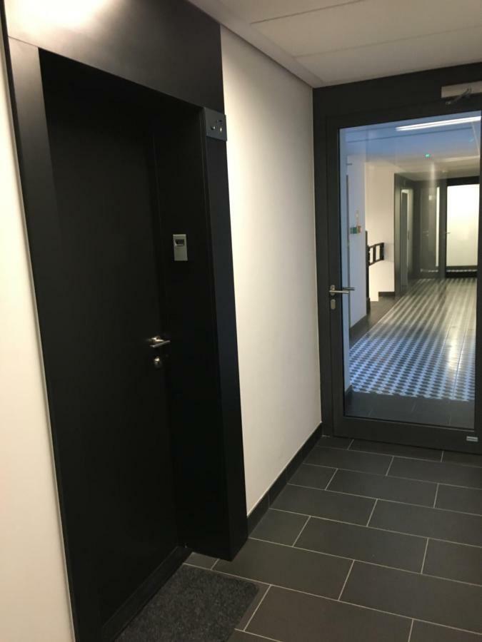Moko Apartment Parking W Cenie 바르샤바 외부 사진